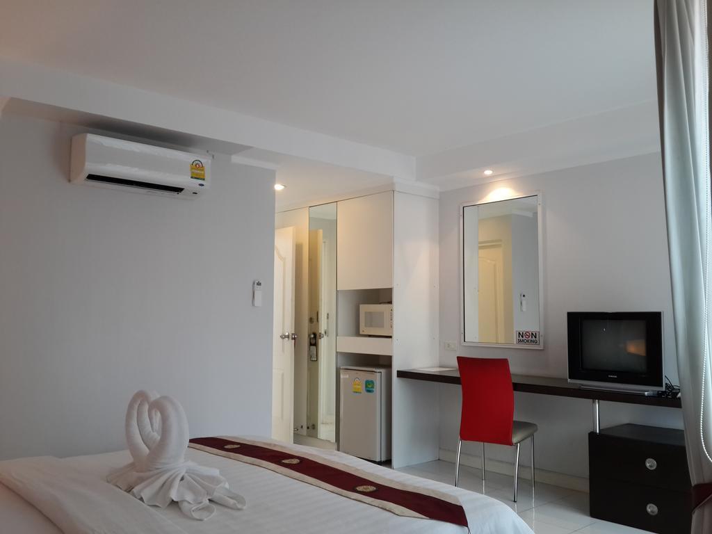 Kata Beach Studio Phuket Εξωτερικό φωτογραφία
